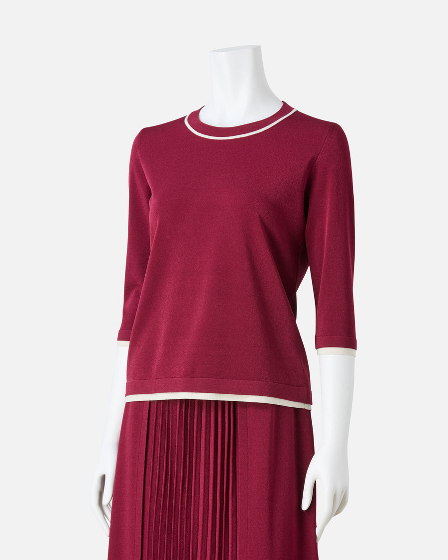 Color-coordinated knit top