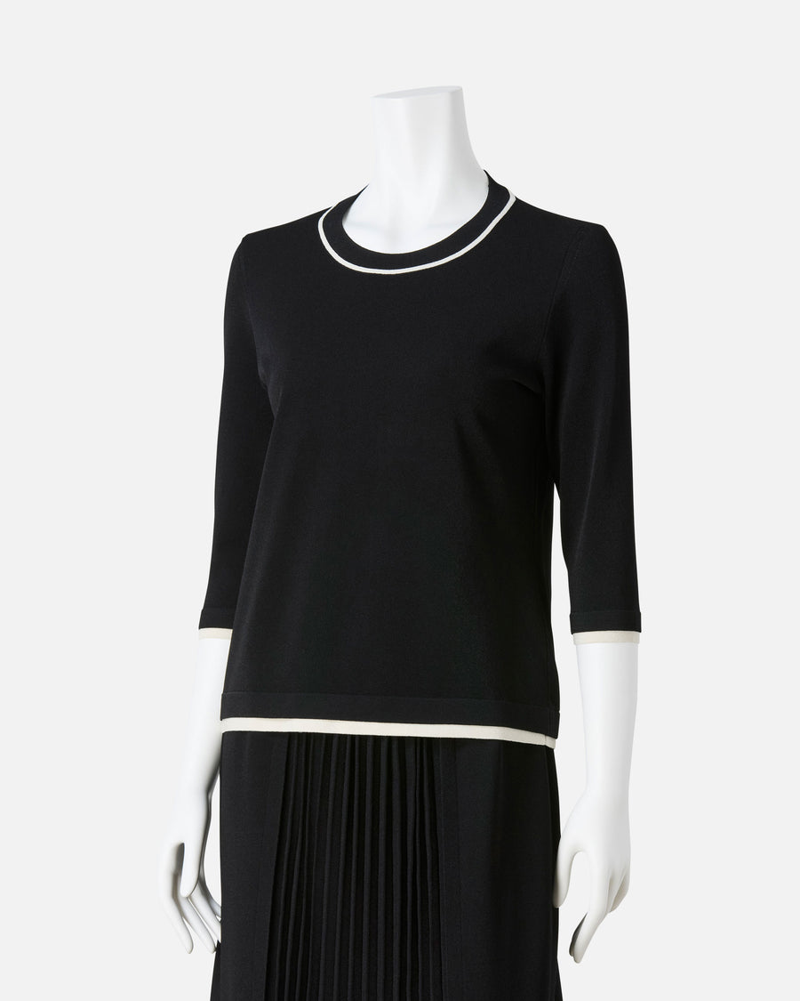 Color-coordinated knit top