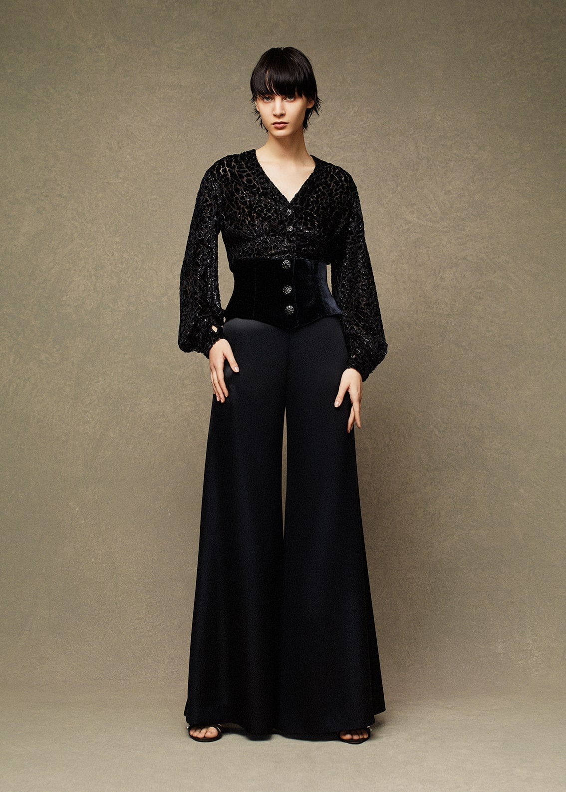 AUTUMN WINTER 2021-2022
