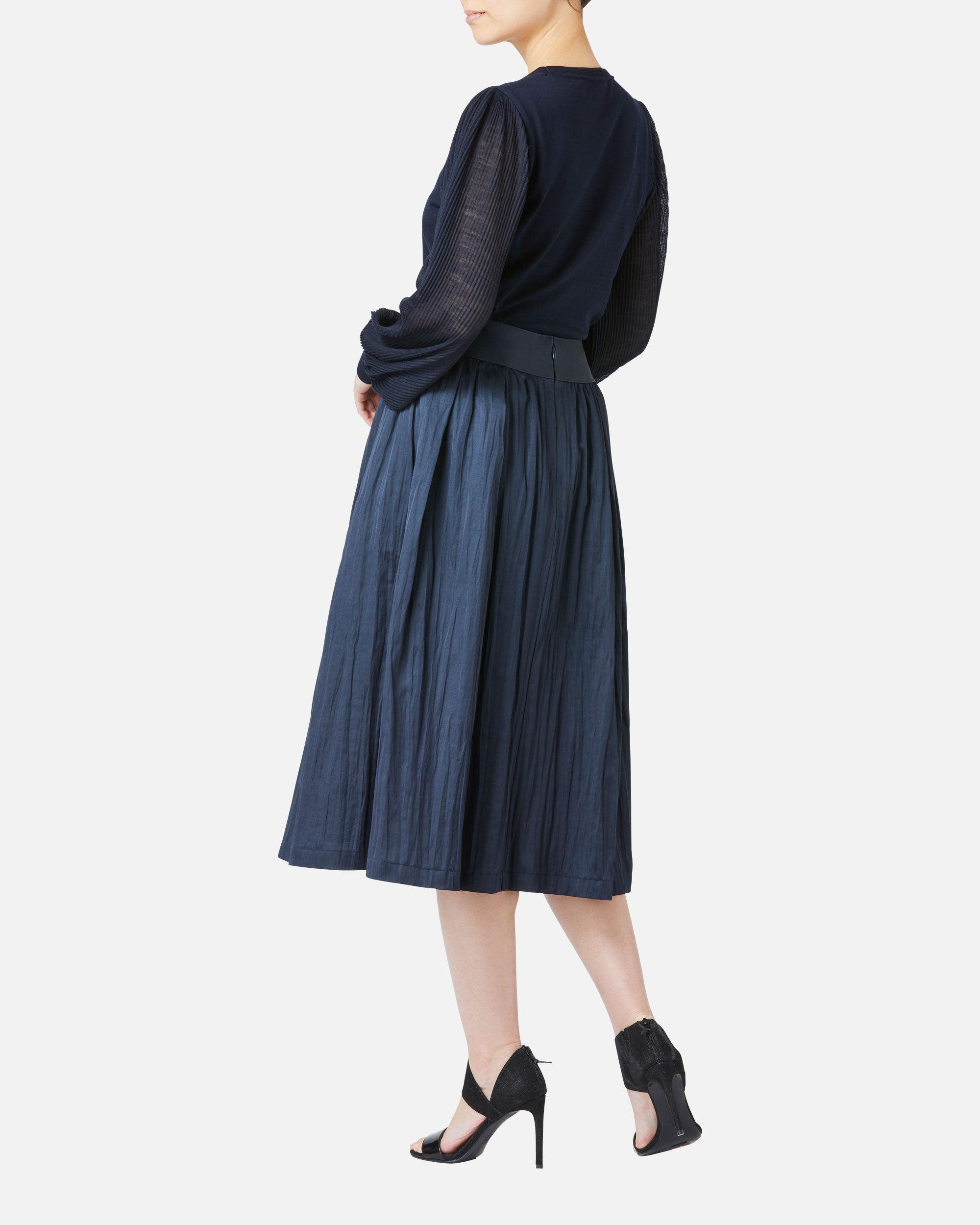 Pleated Sleeve Knit Pullover