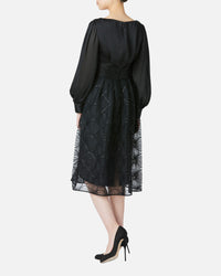 Crepe x Tulle Embroidery Dress