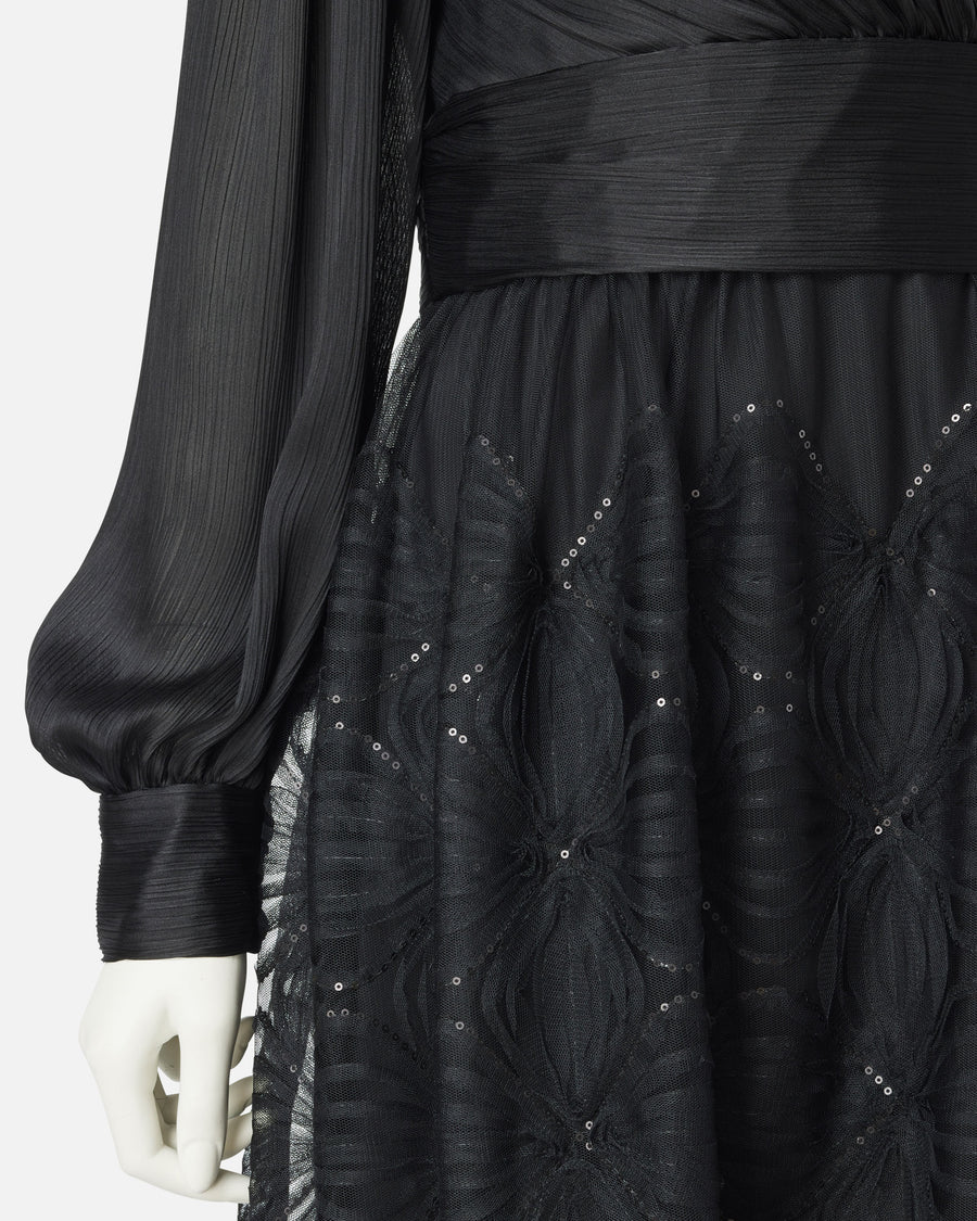 Crepe x Tulle Embroidery Dress