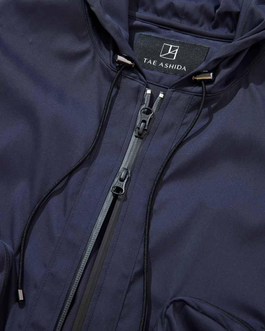 Luxurious nylon parka
