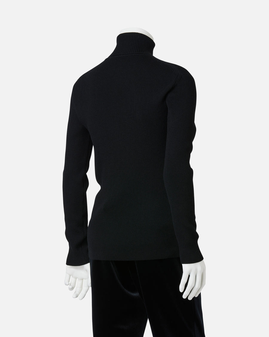 Wool turtleneck knit