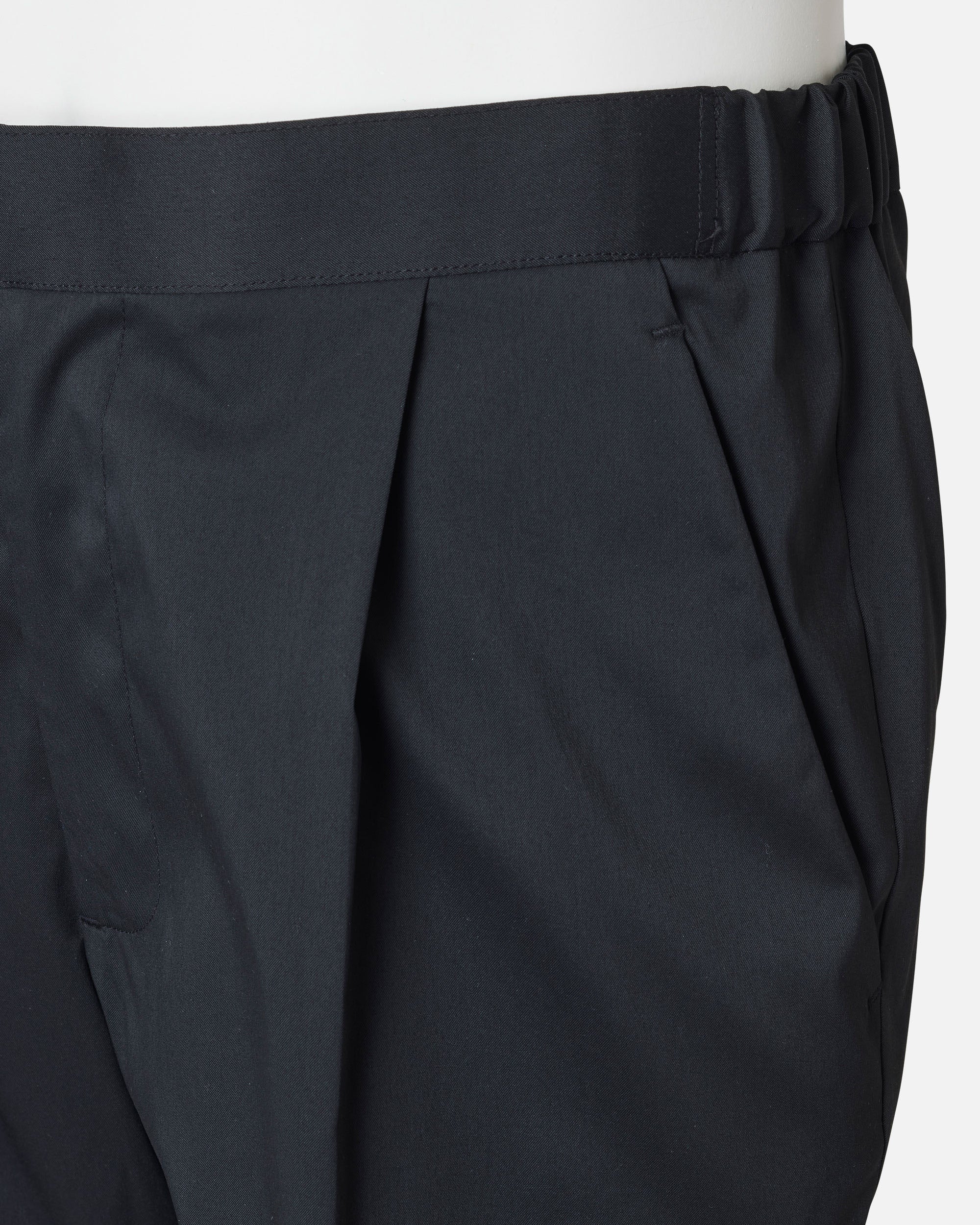 Luxurious nylon slimming pants