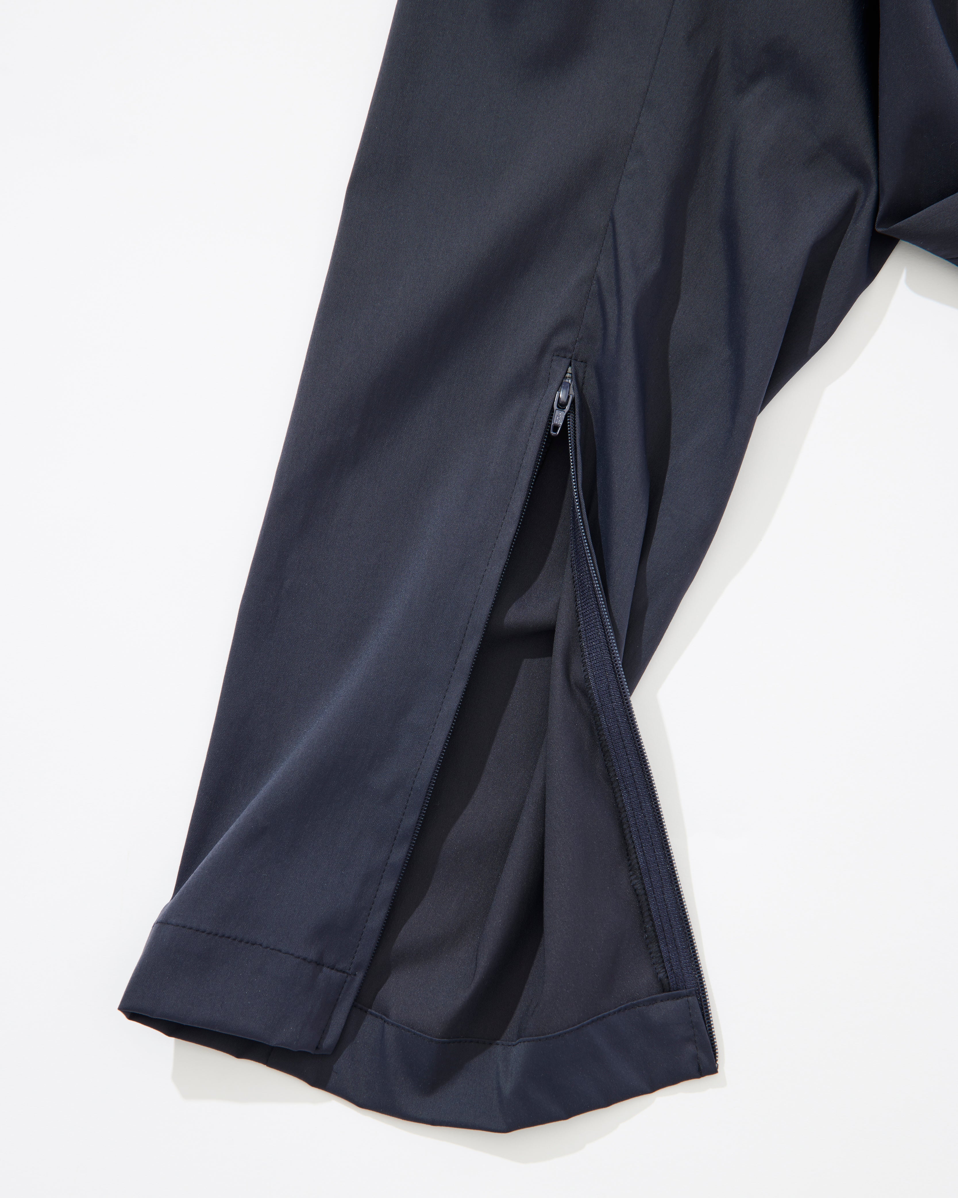 Luxurious nylon tapered pants