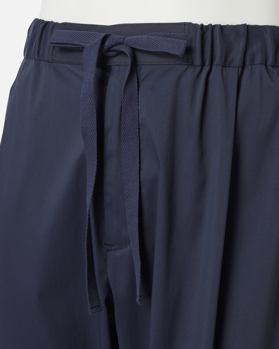 Luxurious nylon tapered pants