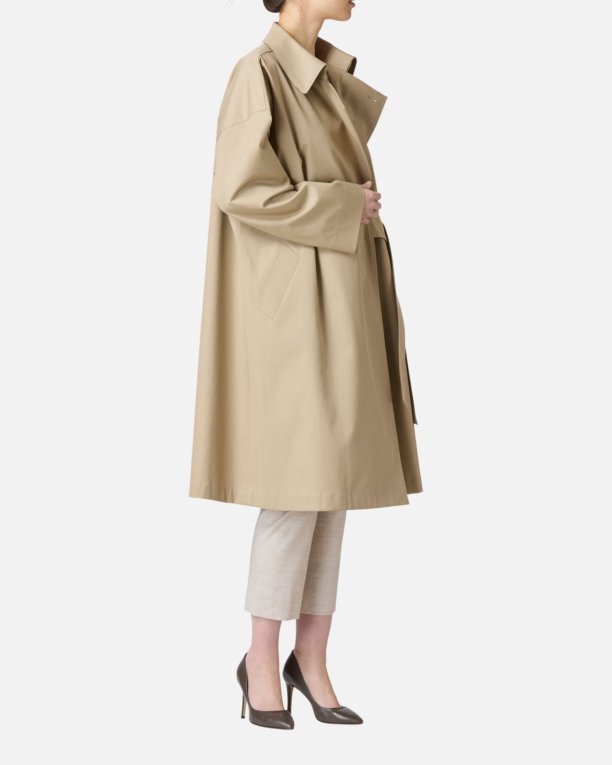 Cotton gabardine spring coat
