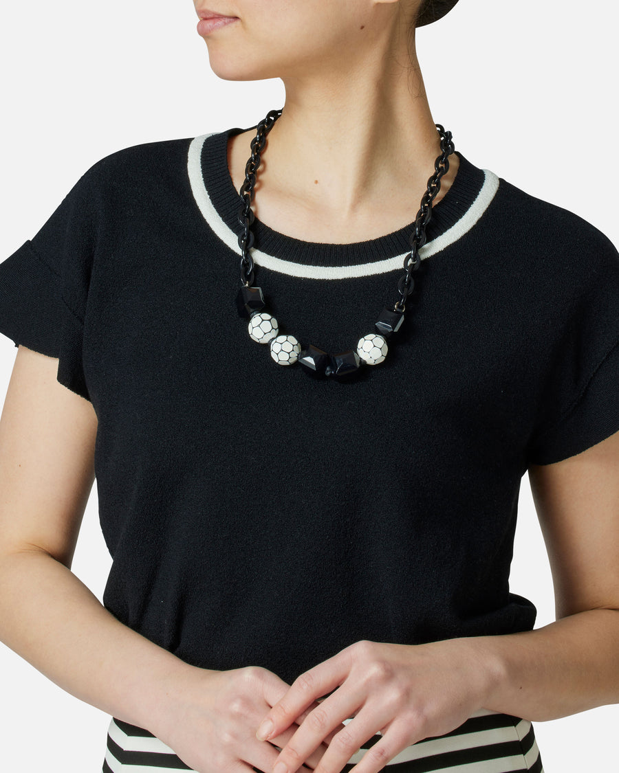 Monotone Necklace