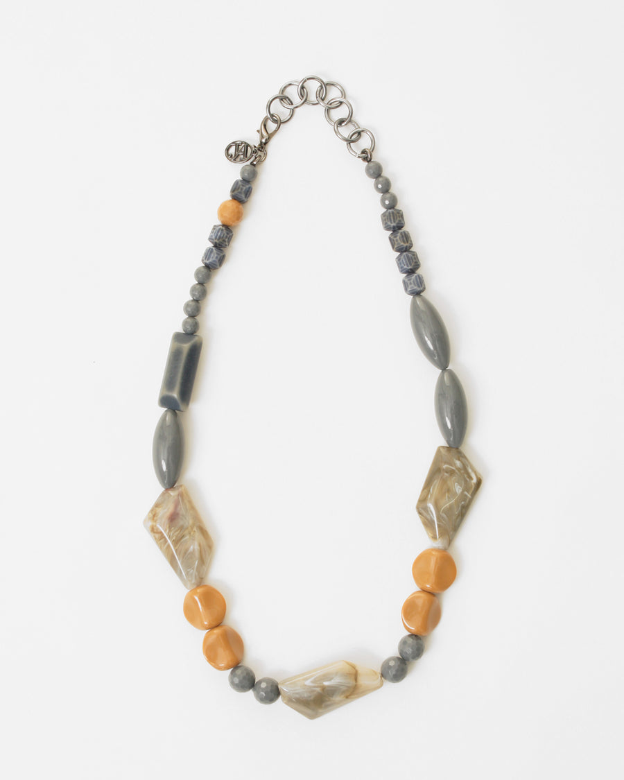 Mixed parts necklace