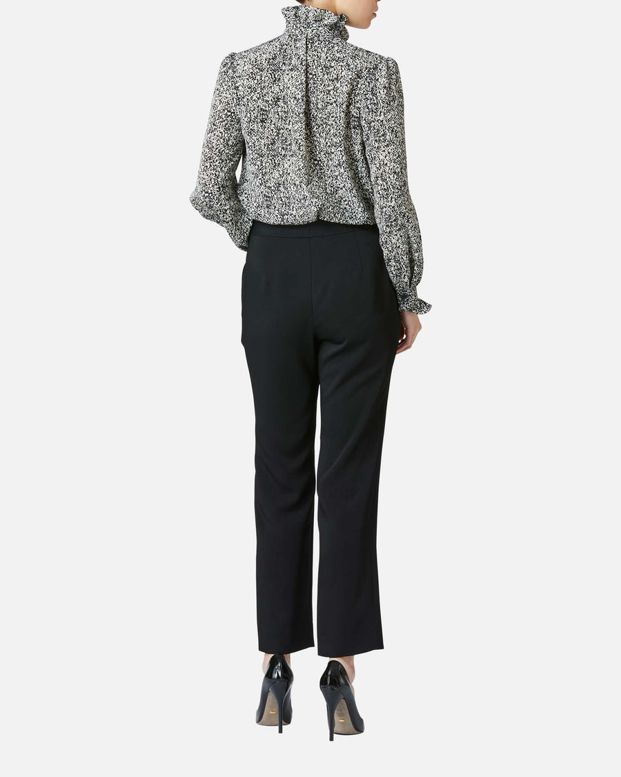 Stretch crepe tapered pants