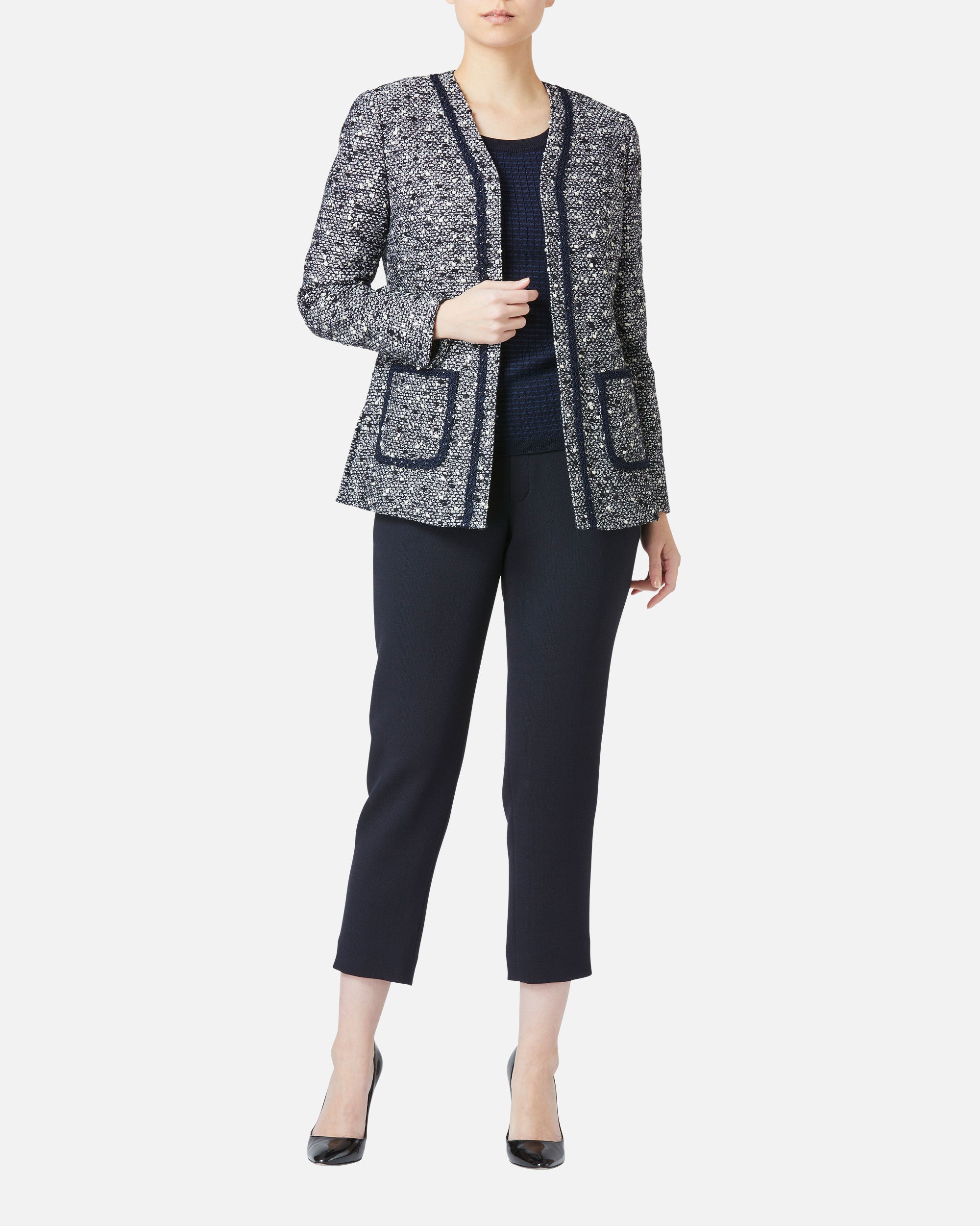 Tuck knit pullover