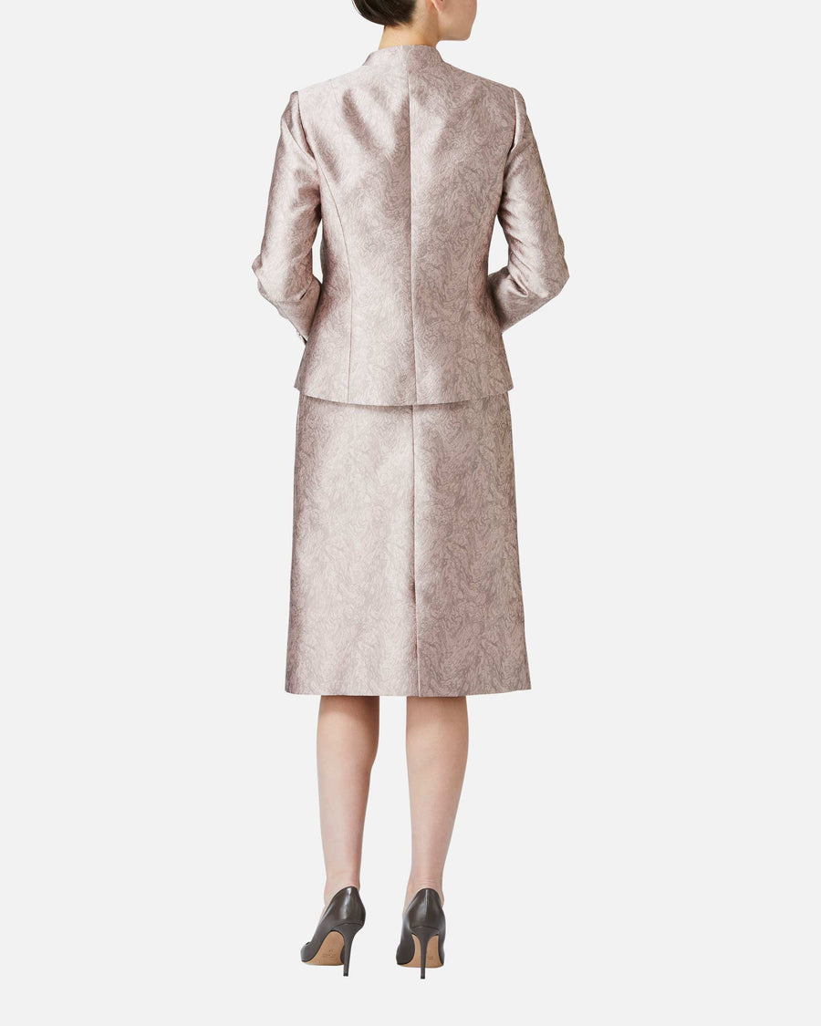 Heart neck collarless jacket