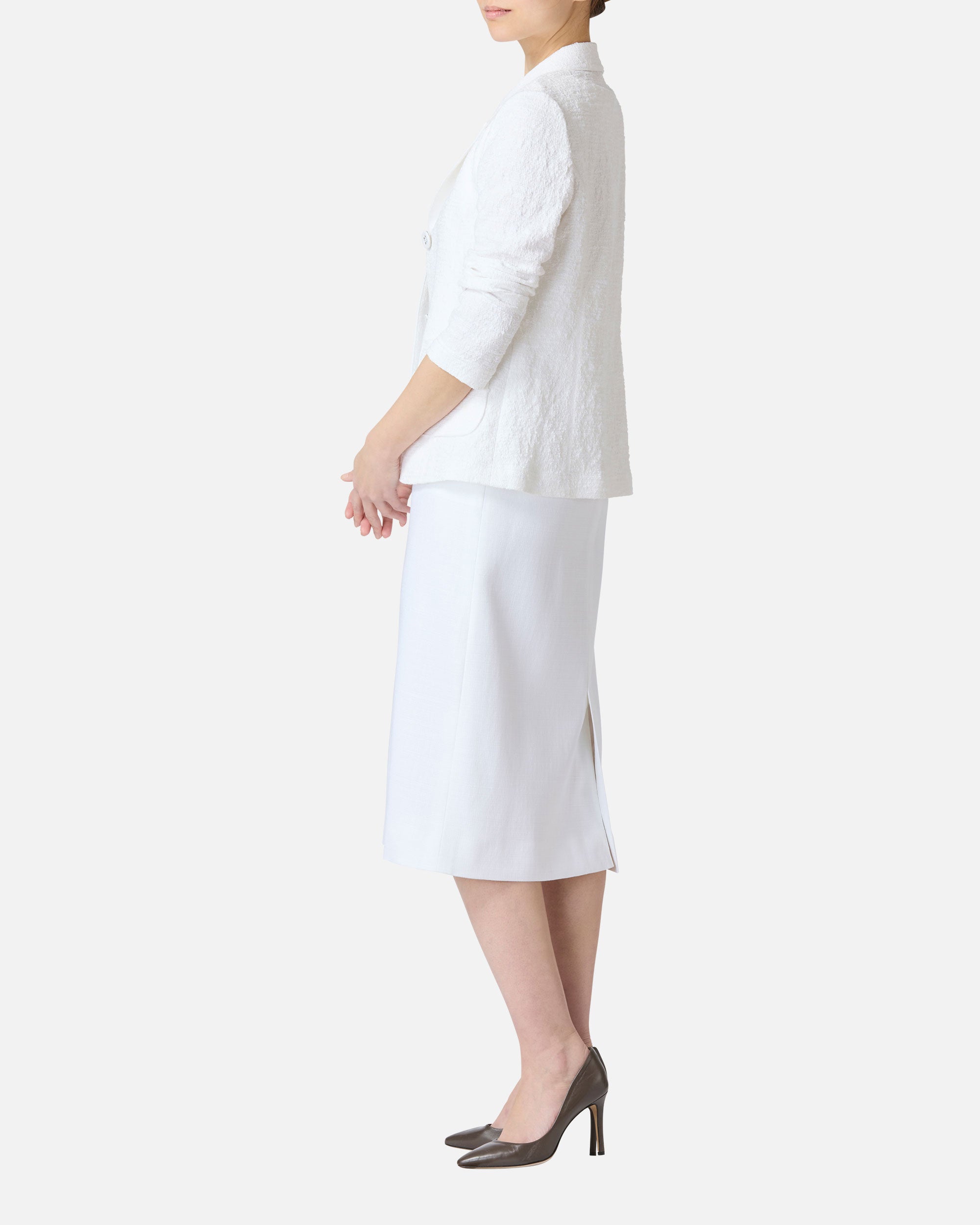 V-neck sleeveless dress