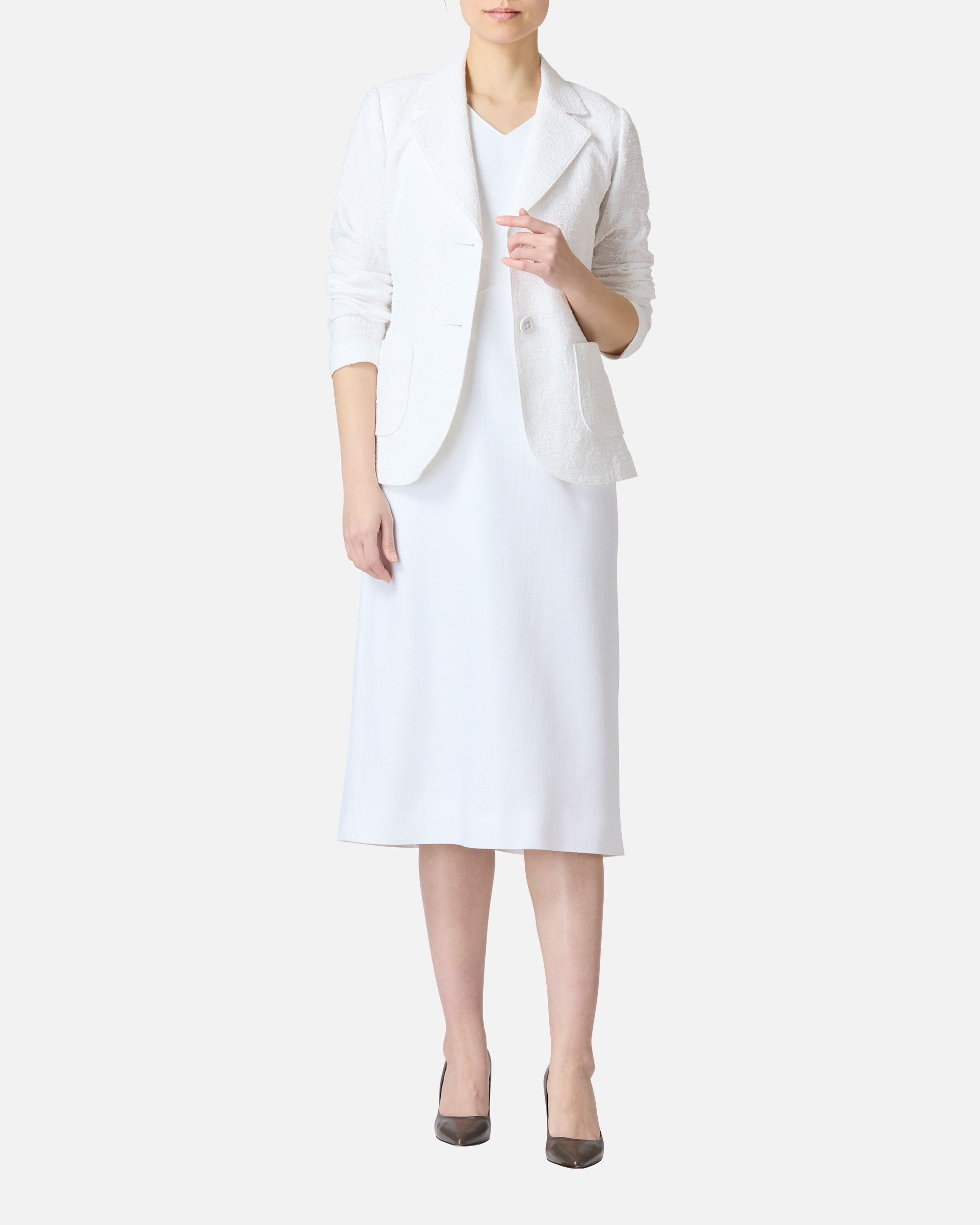 V-neck sleeveless dress