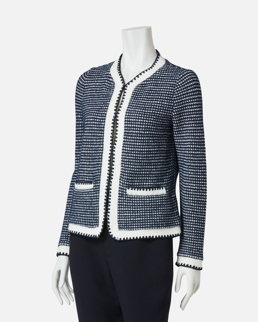 No-collar jacket-like cardigan