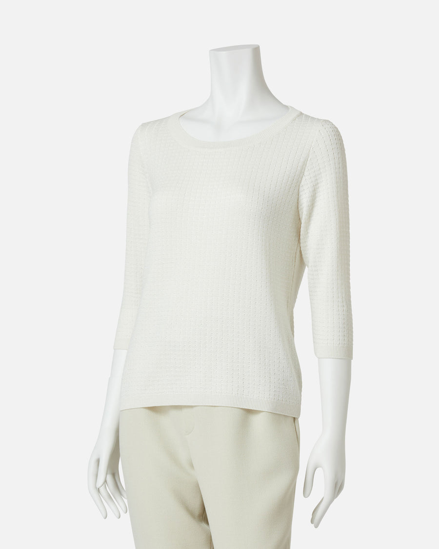 Tuck knit pullover
