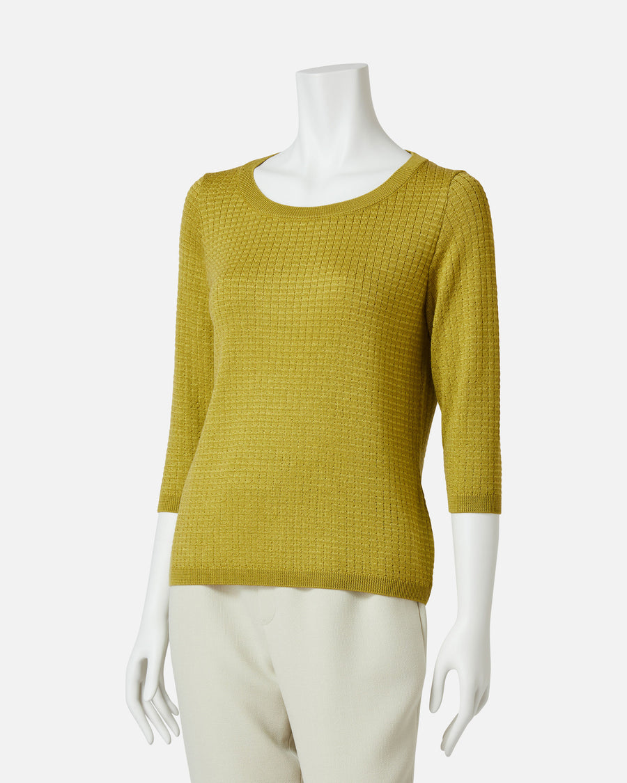 Tuck knit pullover