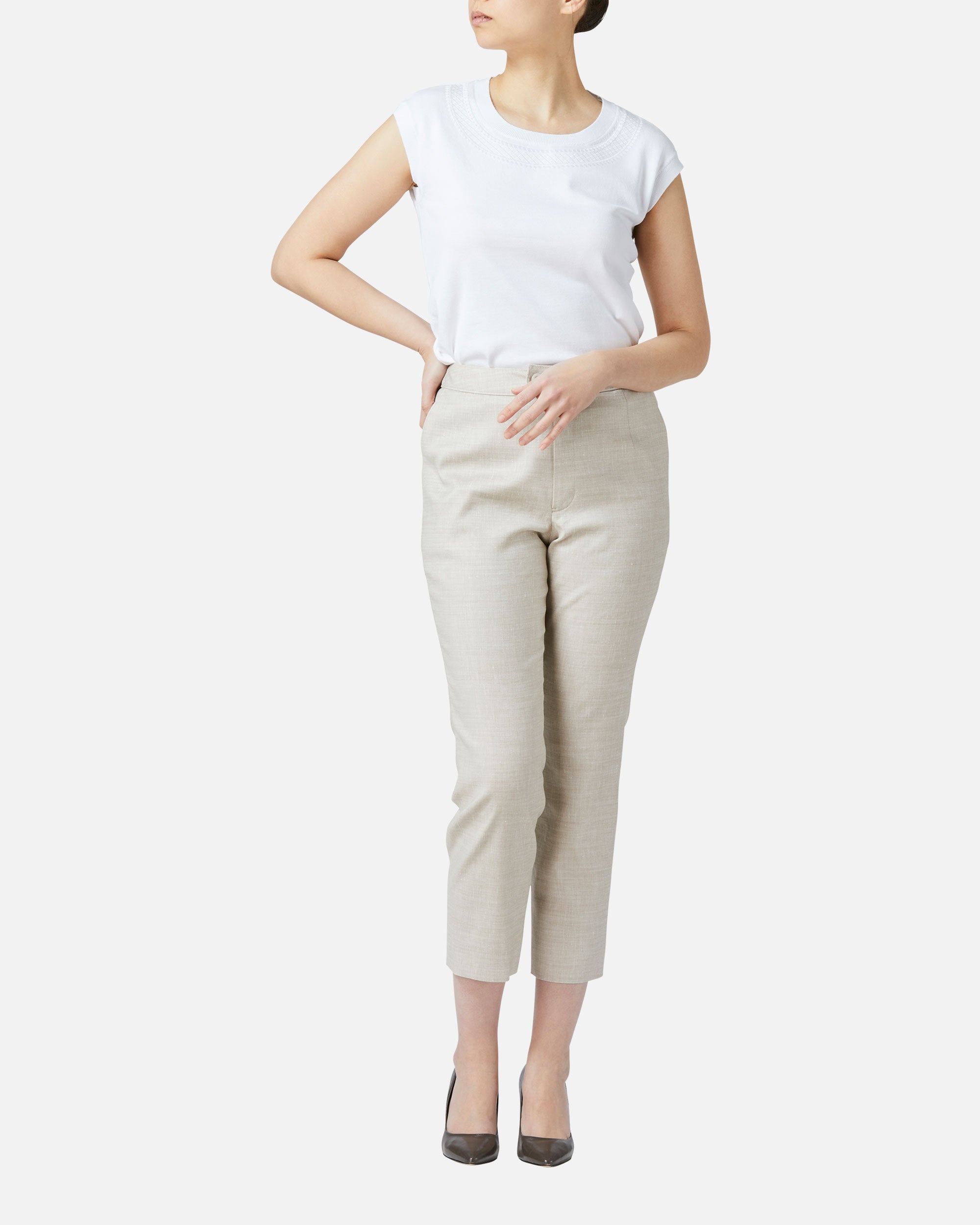 Natural stretch cropped pants