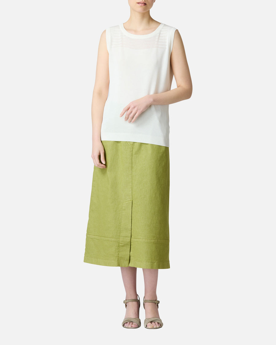 Stretch knit sleeveless pullover