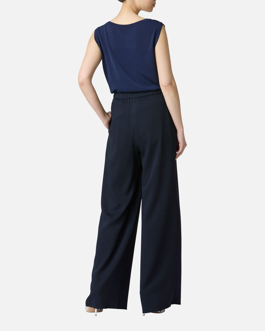 Stretch knit sleeveless pullover