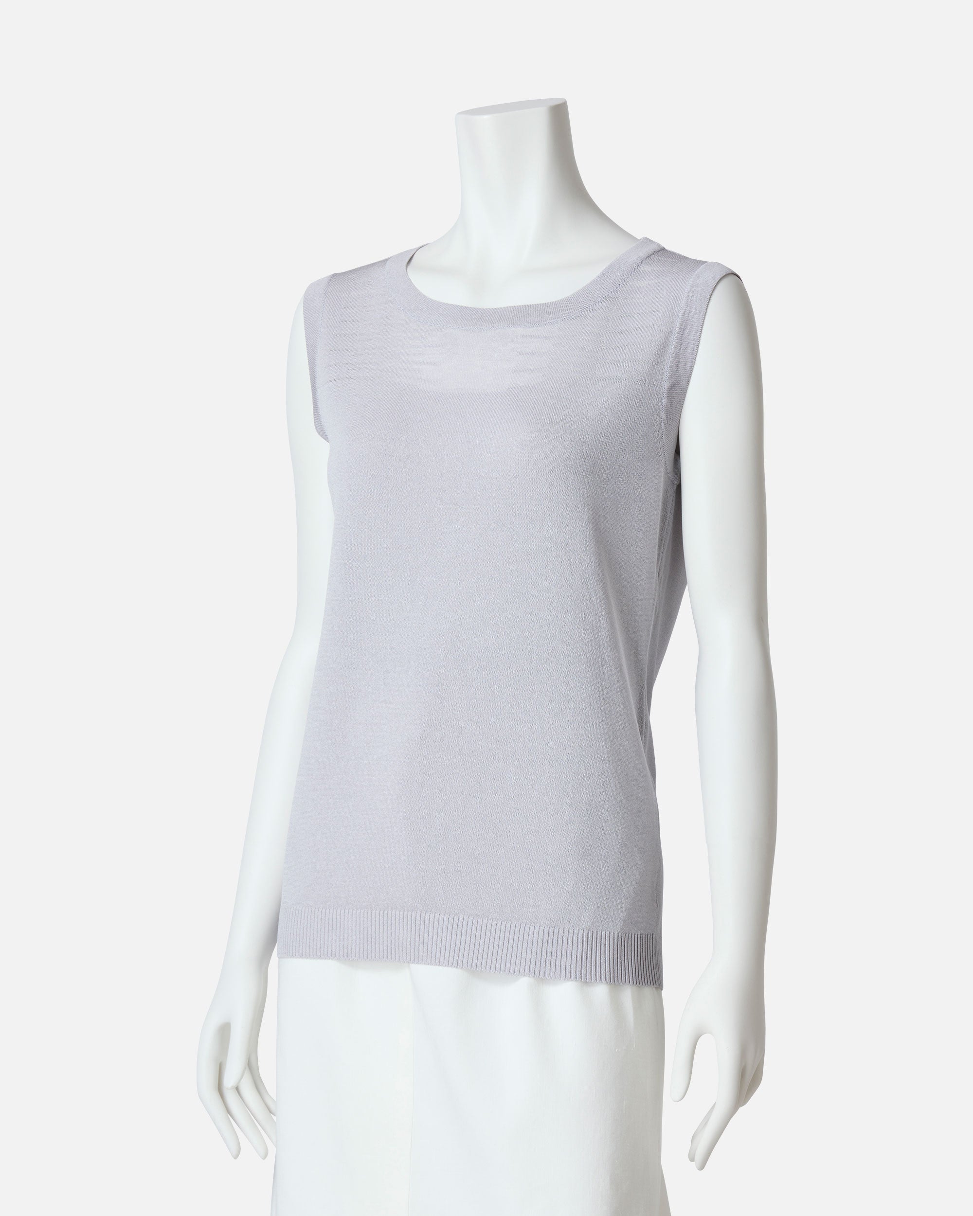Stretch knit sleeveless pullover
