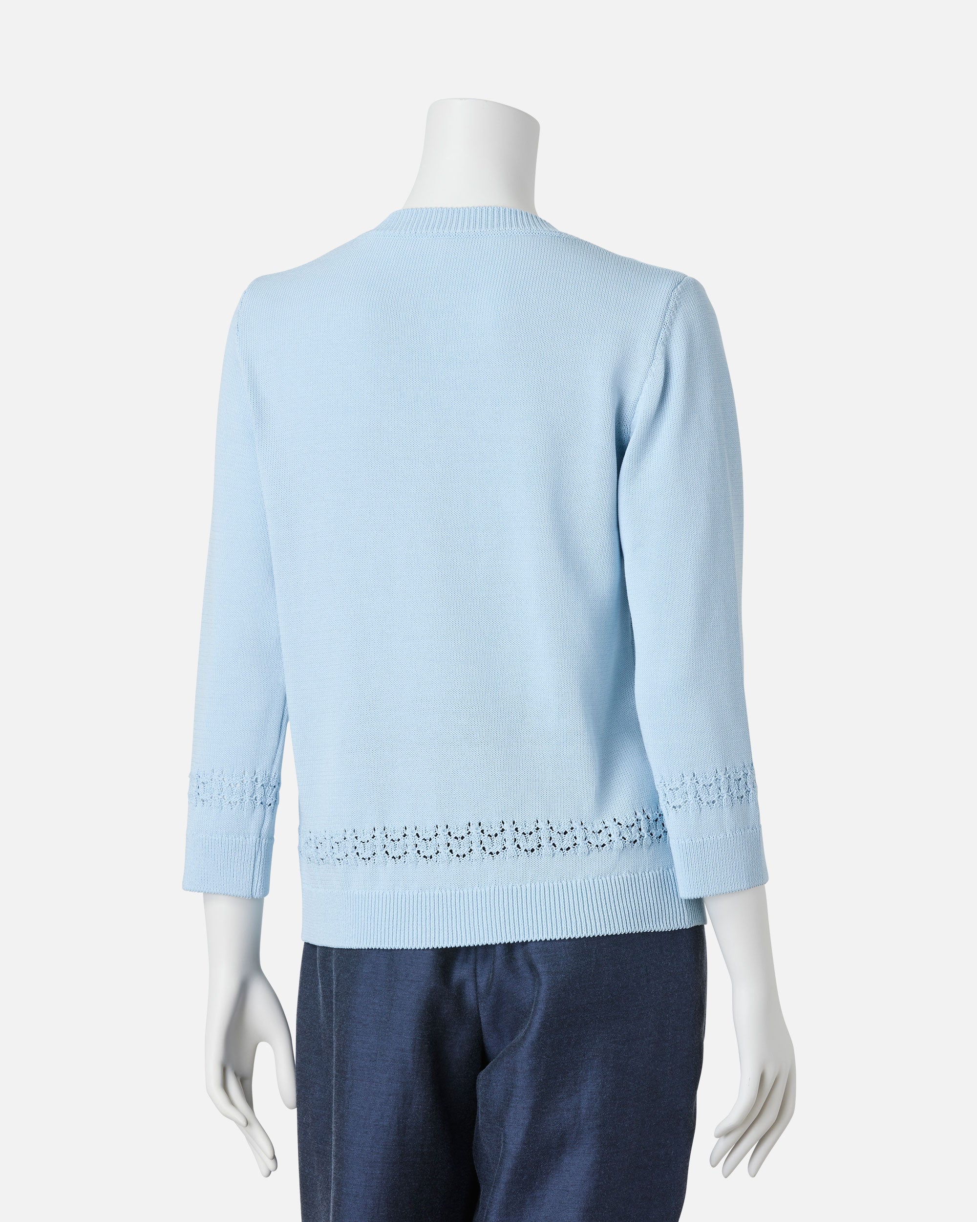 Knitted pullover