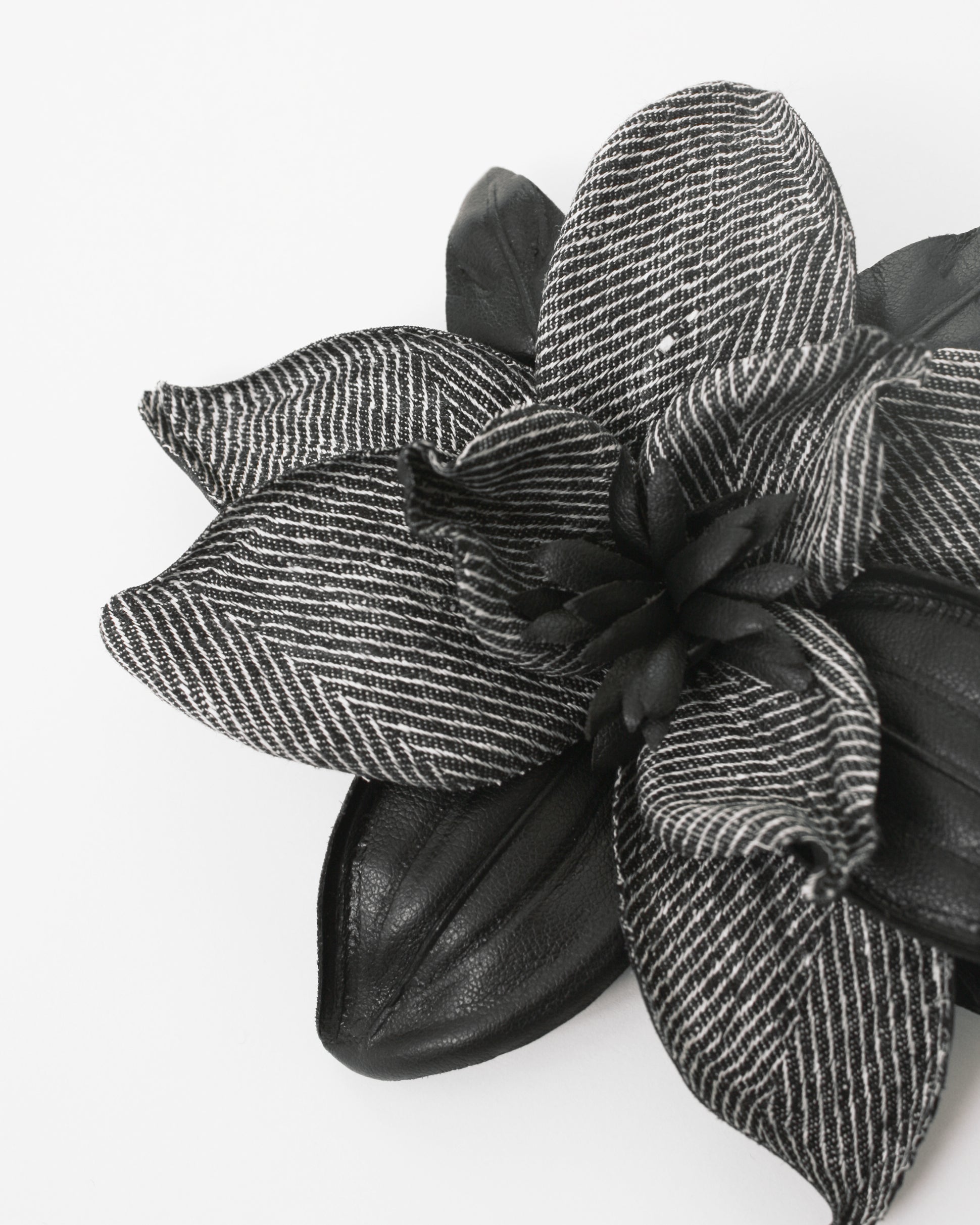 Linen x Faux Leather Corsage
