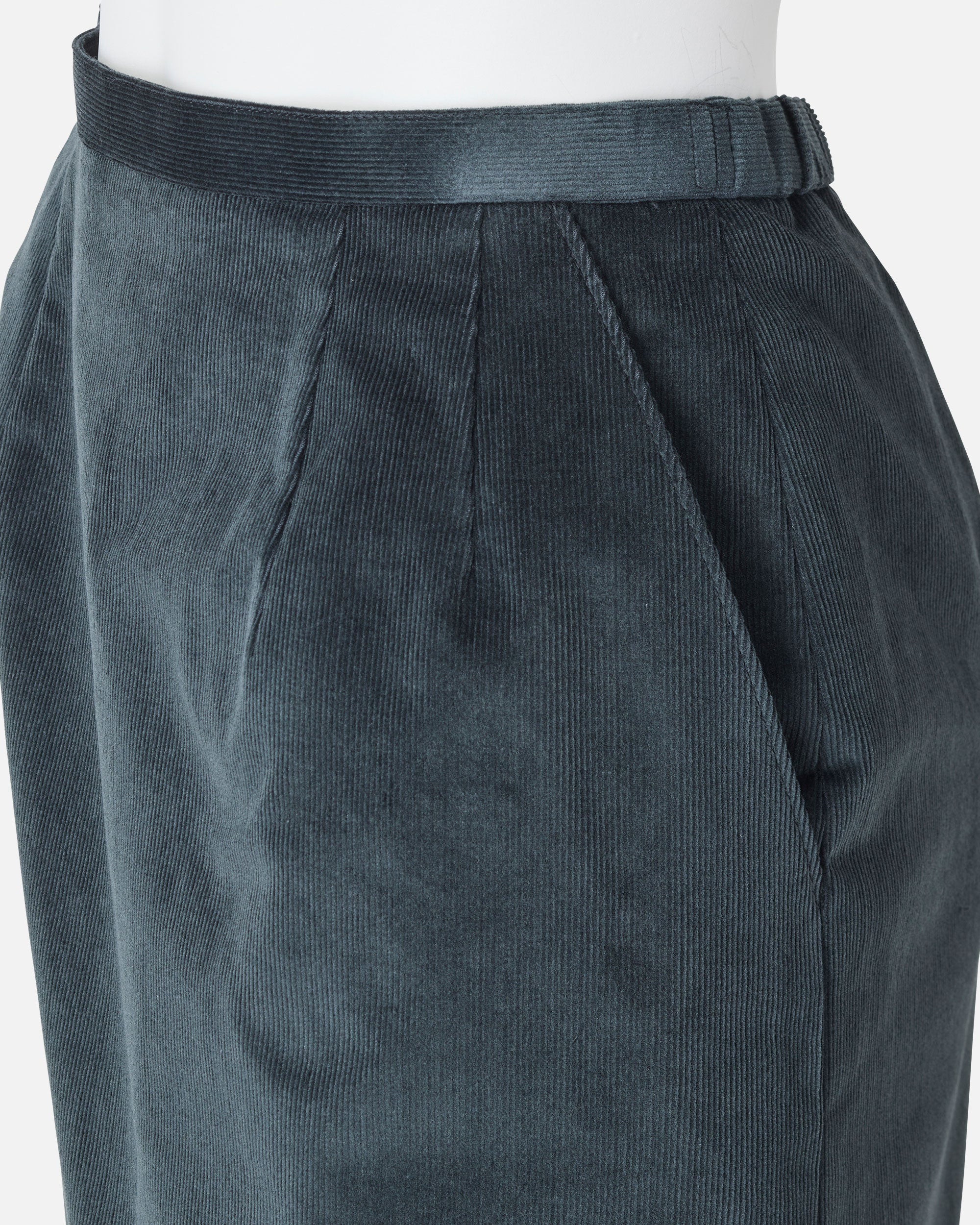 Corduroy skirt