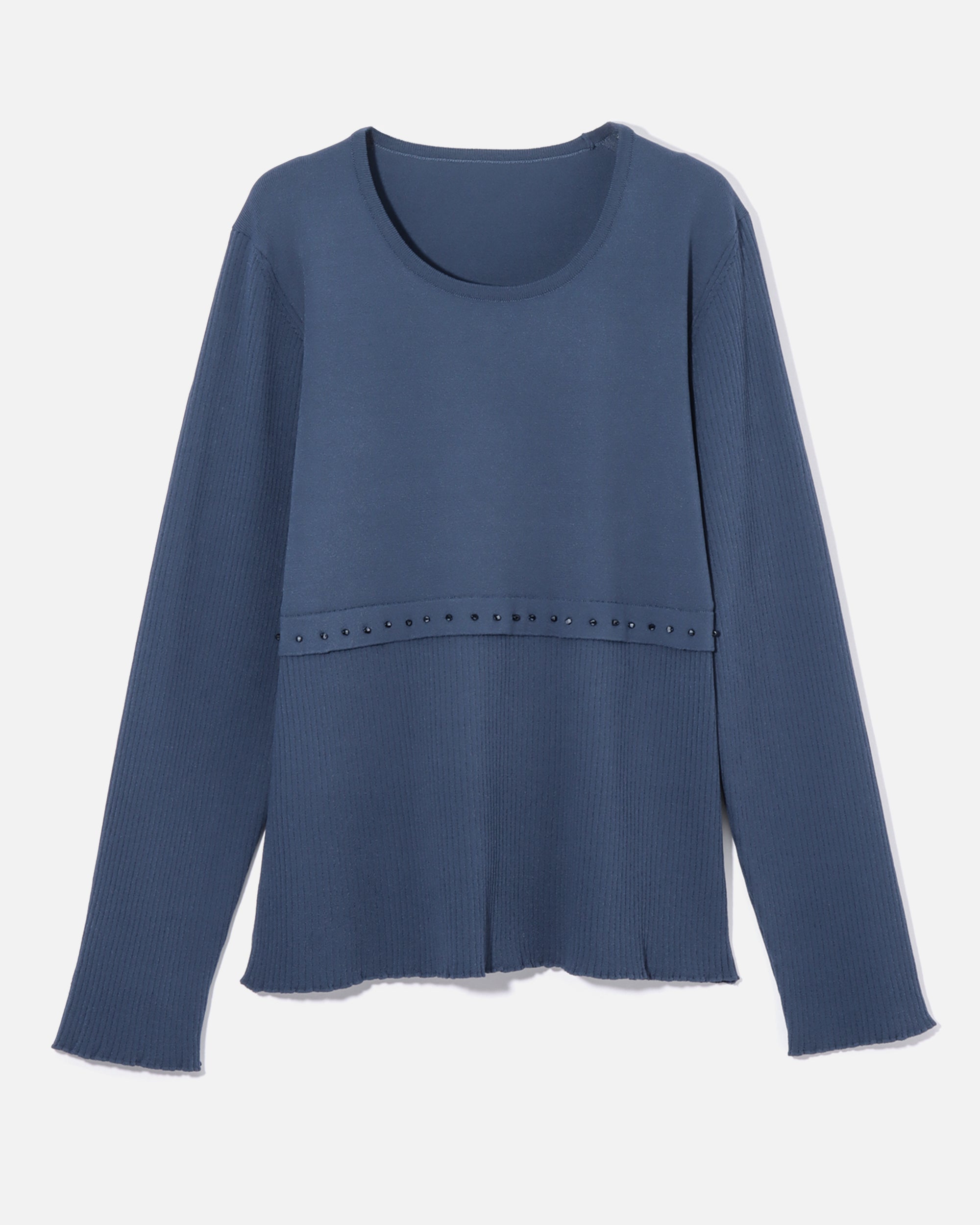 Knitted pullover